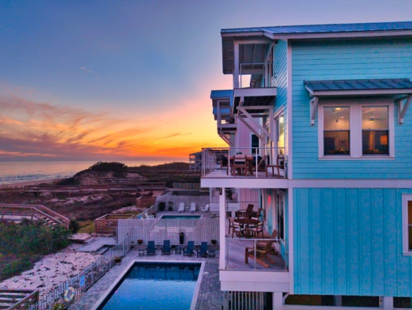 Elegant Beachfront Escape with Private Pool & Gulf Views in St. George Island Hot Tub Beach